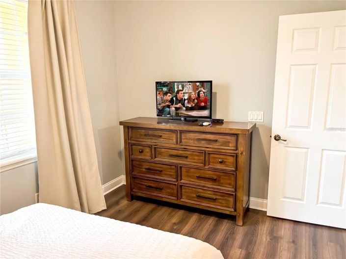 Image No.25-3 Bed Property for sale