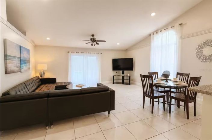 Image No.4-Propriété de 3 chambres à vendre à Kissimmee