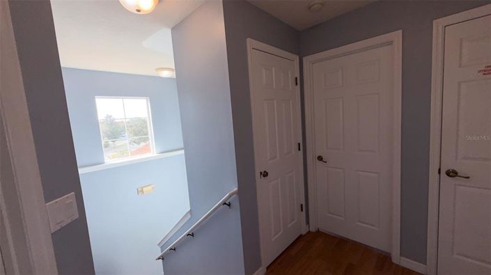 Image No.32-4 Bed Townhouse for sale