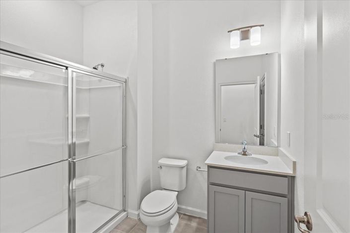 Image No.19-5 Bed Townhouse for sale