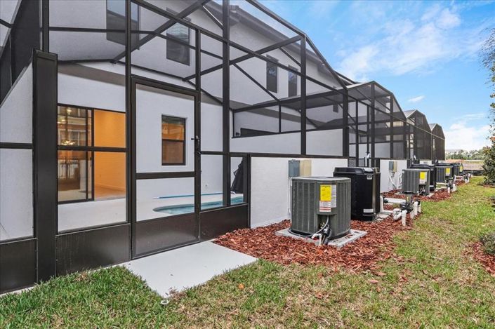 Image No.41-5 Bed Townhouse for sale