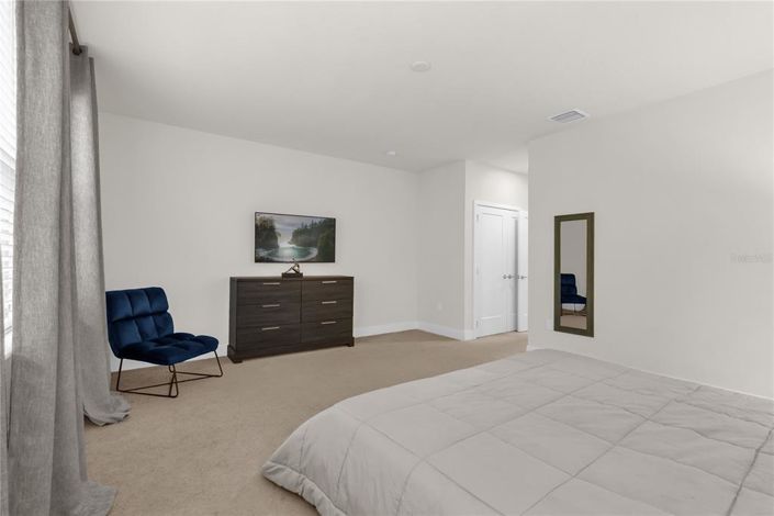 Image No.19-3 Bed Townhouse for sale