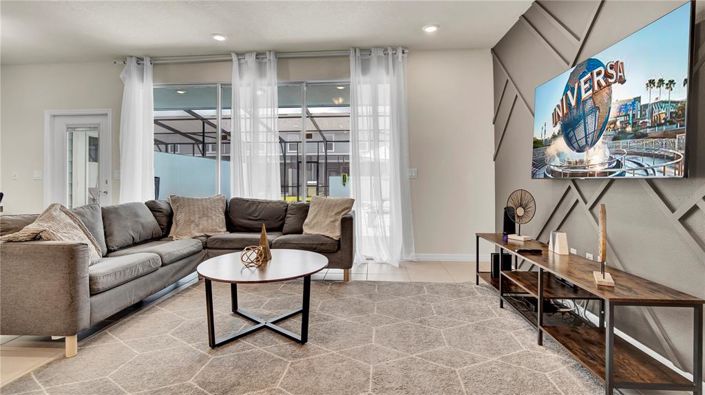 Image No.32-5 Bed Townhouse for sale