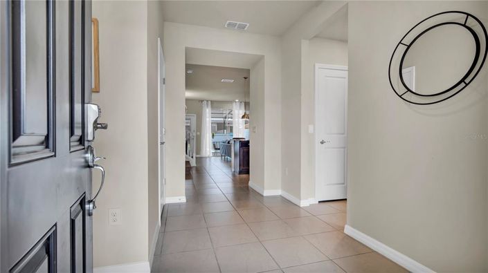 Image No.43-5 Bed Townhouse for sale