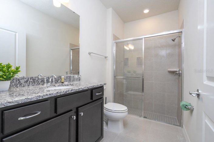 Image No.14-5 Bed Townhouse for sale