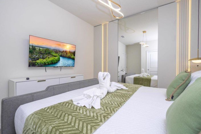 Image No.29-5 Bed Townhouse for sale