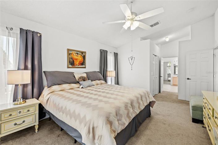 Image No.11-4 Bed Property for sale