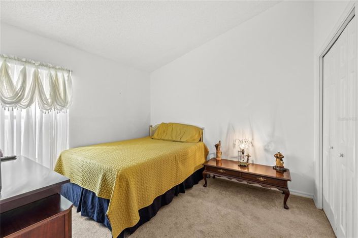 Image No.14-4 Bed Property for sale