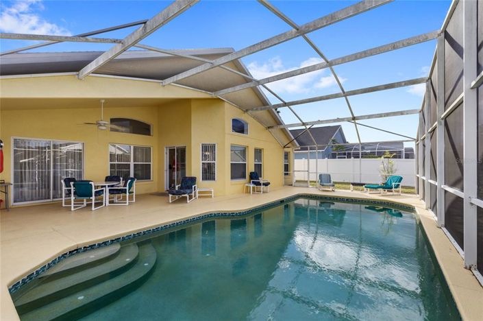 Image No.28-4 Bed Property for sale