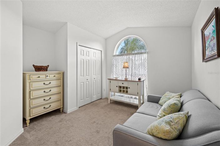 Image No.6-4 Bed Property for sale