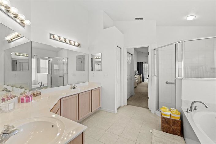 Image No.7-4 Bed Property for sale