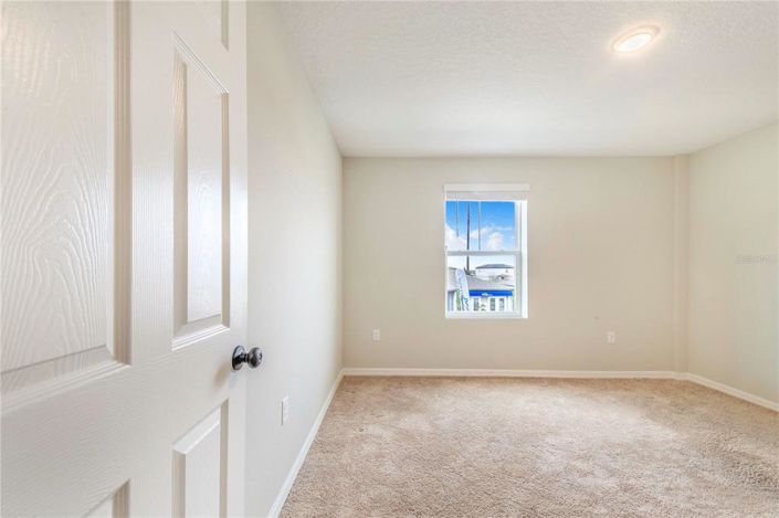 Image No.25-5 Bed Property for sale