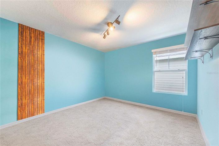 Image No.26-5 Bed Property for sale