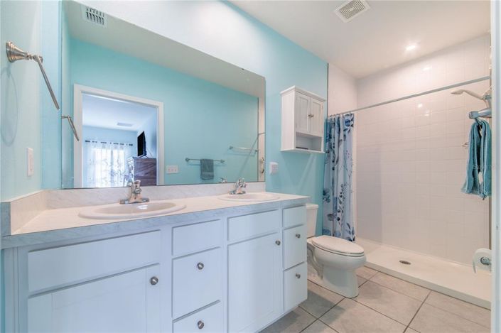 Image No.27-4 Bed Property for sale