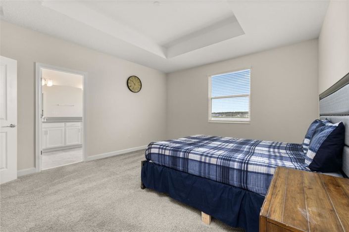 Image No.26-3 Bed Townhouse for sale