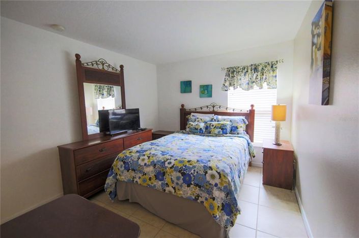 Image No.16-5 Bed Property for sale