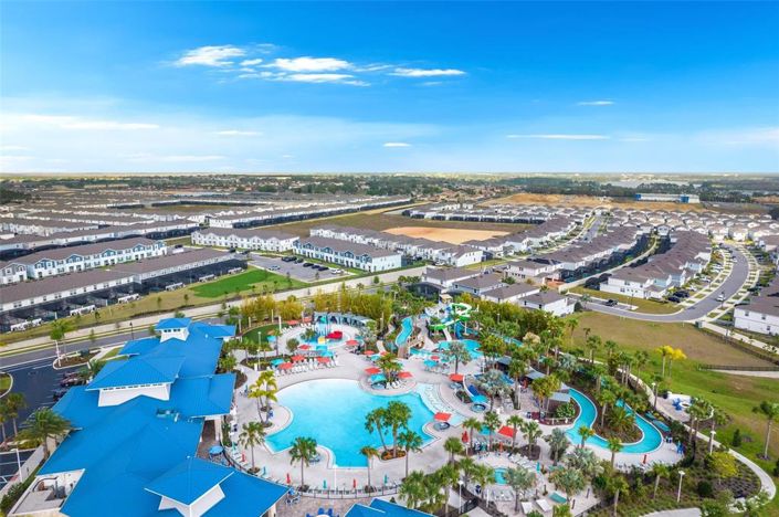 Image No.41-5 Bed Townhouse for sale