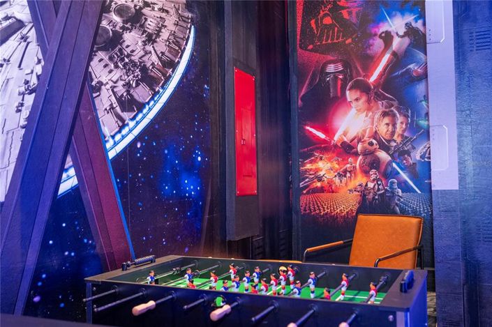 Image No.21-6 Bed Property for sale