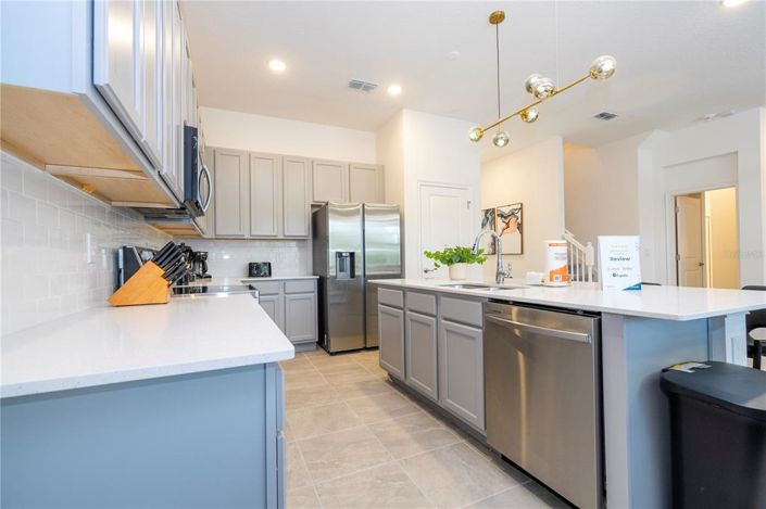 Image No.34-6 Bed Property for sale