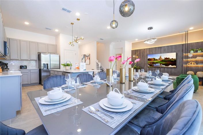 Image No.40-6 Bed Property for sale