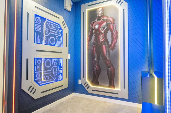 Image No.55-6 Bed Property for sale