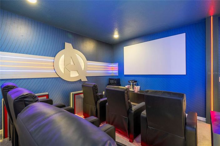 Image No.57-6 Bed Property for sale