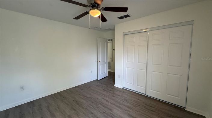 Image No.15-5 Bed Property for sale