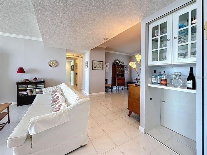 Image No.19-3 Bed Property for sale