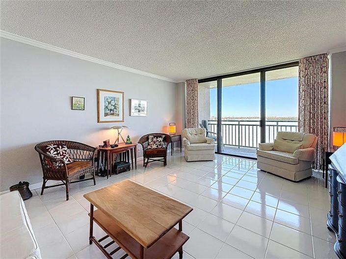 Image No.20-3 Bed Property for sale