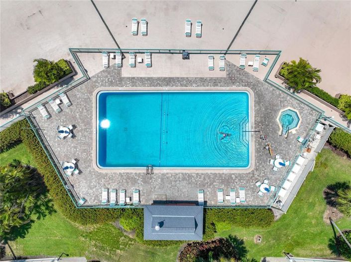 Image No.57-3 Bed Property for sale