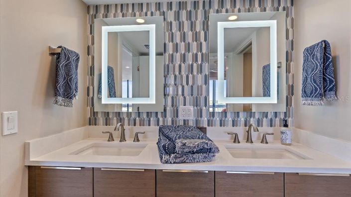 Image No.16-Propriété de 1 chambre à vendre à Sarasota