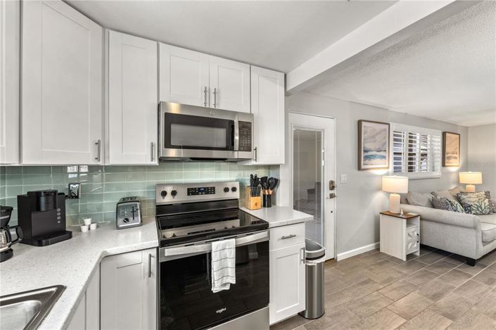 Image No.33-4 Bed Property for sale