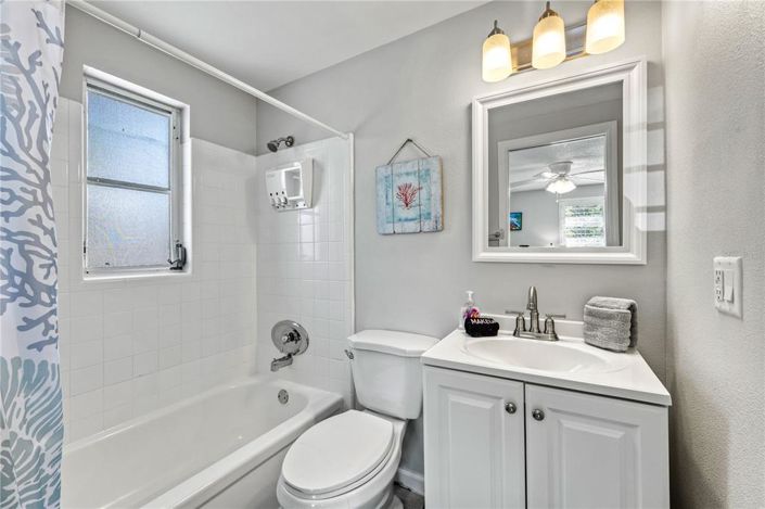 Image No.45-4 Bed Property for sale