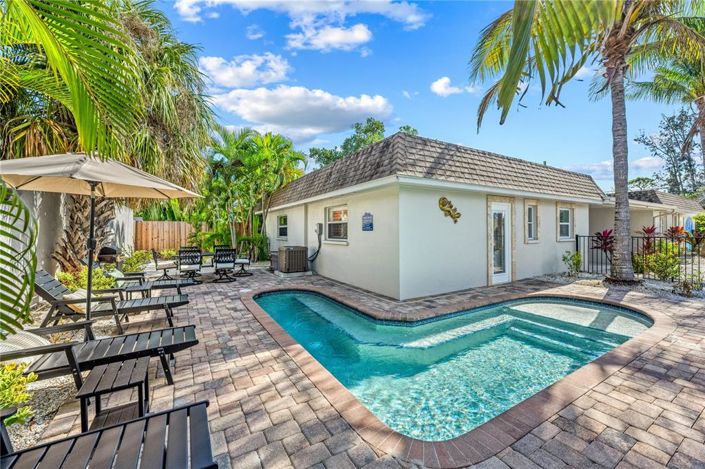 Image No.47-4 Bed Property for sale