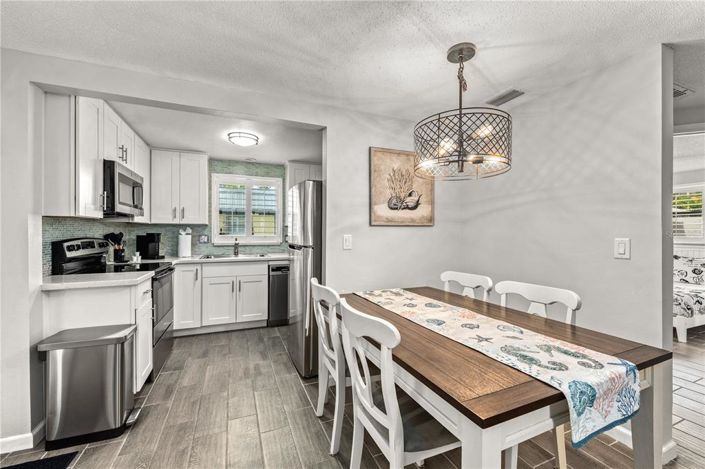 Image No.8-4 Bed Property for sale