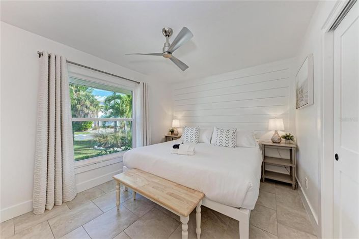 Image No.21-3 Bed Property for sale