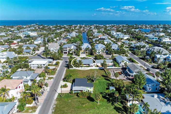 Image No.47-3 Bed Property for sale