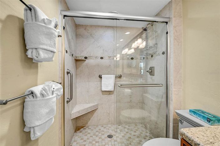 Image No.23-2 Bed Property for sale