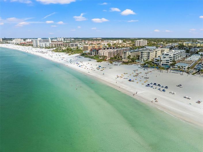 Image No.42-2 Bed Property for sale