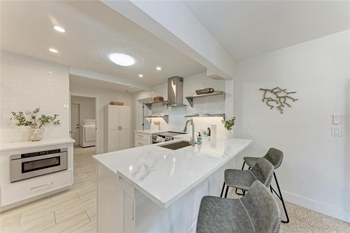 Image No.19-3 Bed Property for sale