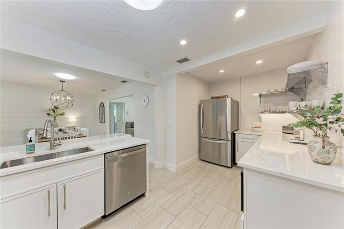 Image No.22-3 Bed Property for sale