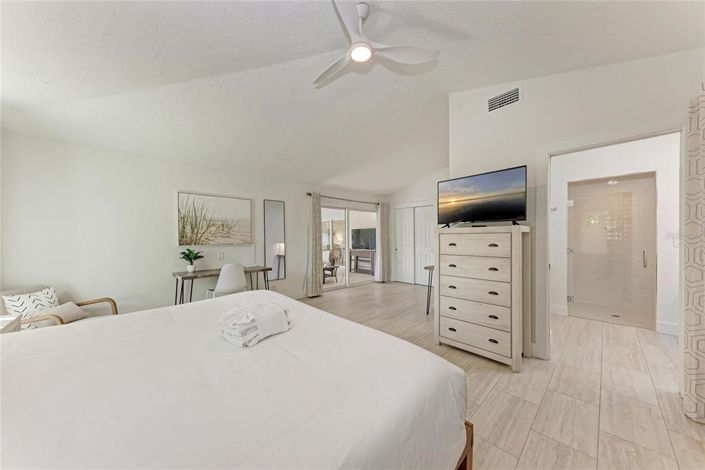 Image No.29-3 Bed Property for sale