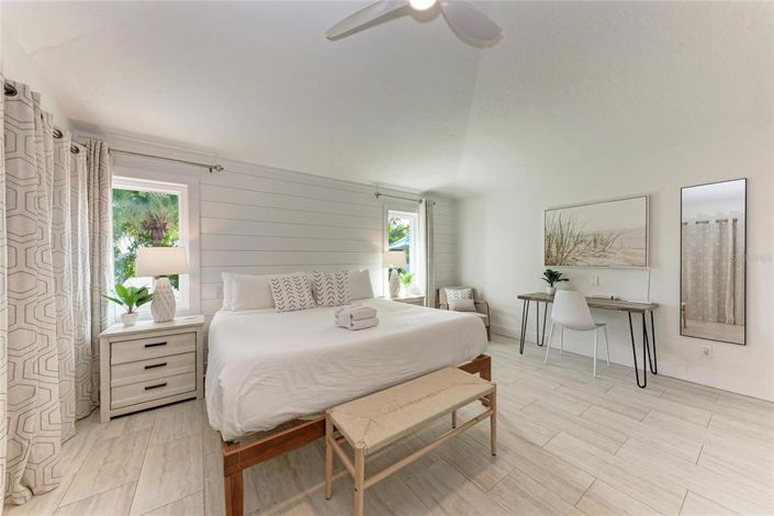 Image No.30-3 Bed Property for sale