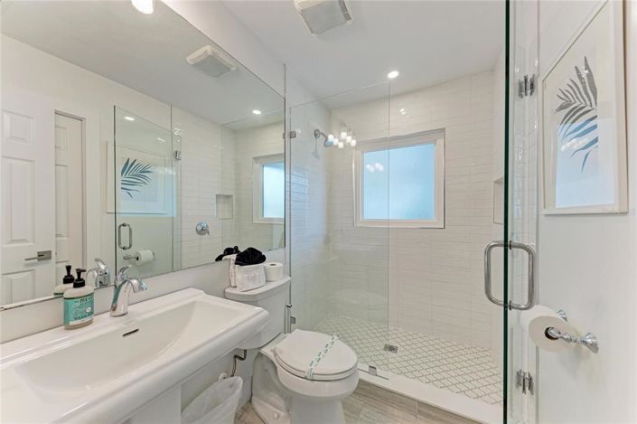 Image No.38-3 Bed Property for sale