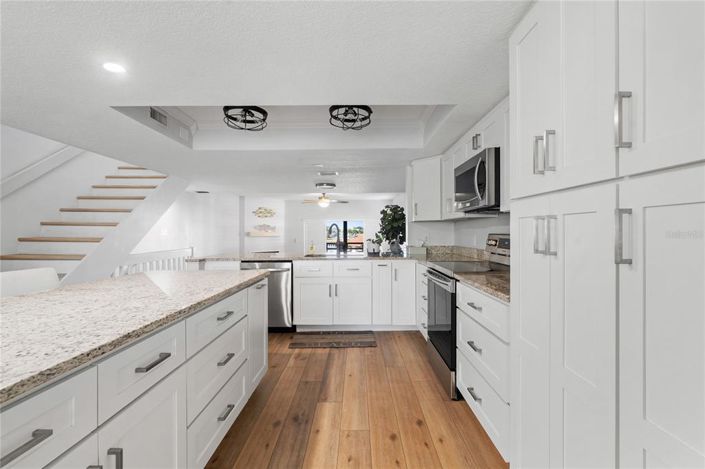 Image No.8-3 Bed Townhouse for sale