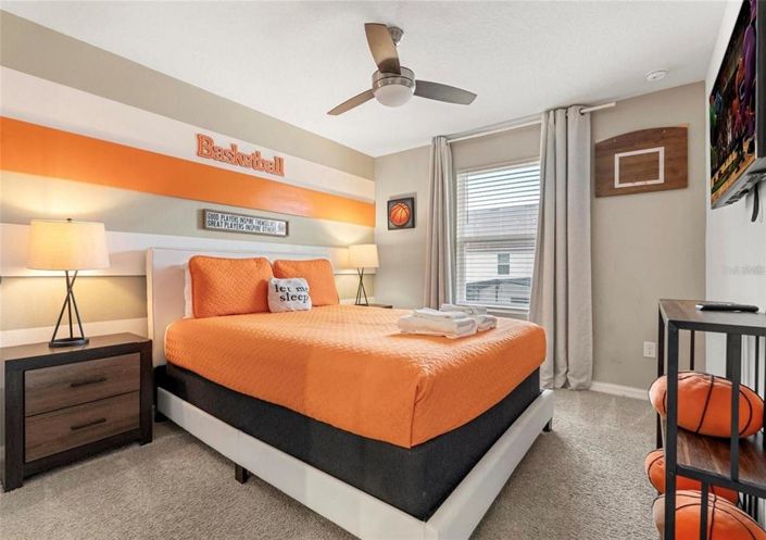 Image No.24-4 Bed Townhouse for sale