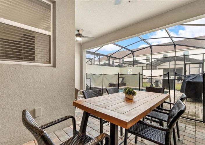 Image No.36-4 Bed Townhouse for sale