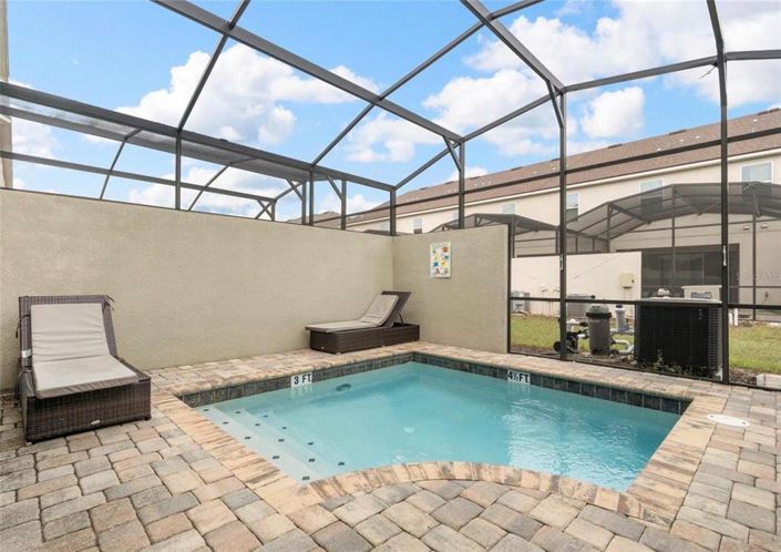 Image No.37-4 Bed Townhouse for sale