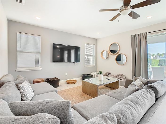 Image No.14-5 Bed Property for sale