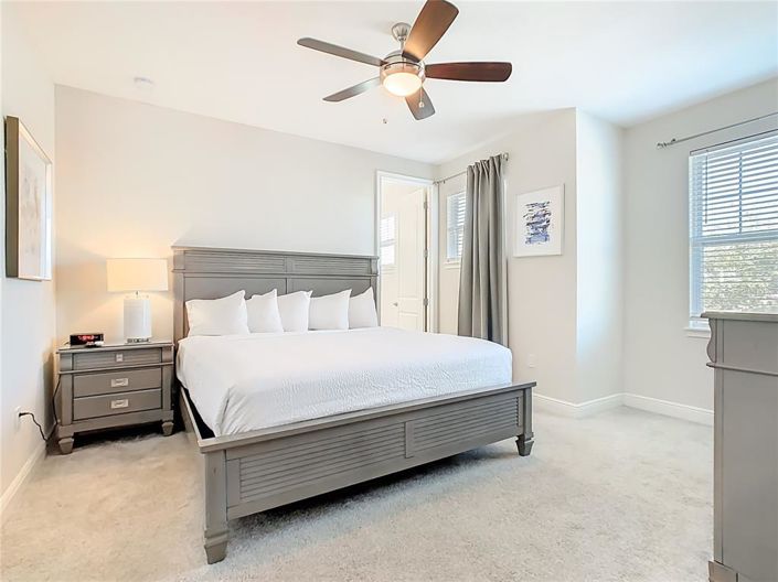 Image No.20-5 Bed Property for sale